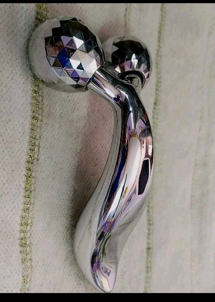 Massaging Tool