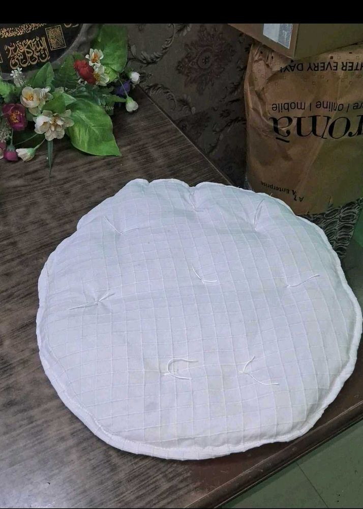 Gaddi/ Round Shape Cushion Sofa Home Yoga