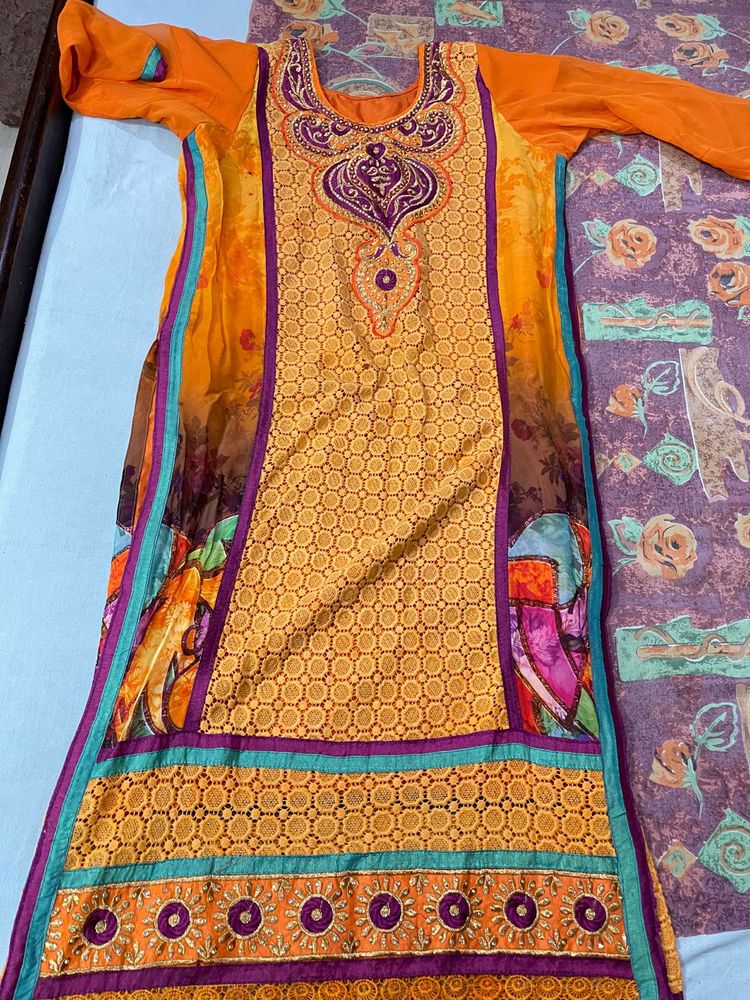 Elegant Ethnic Kurta
