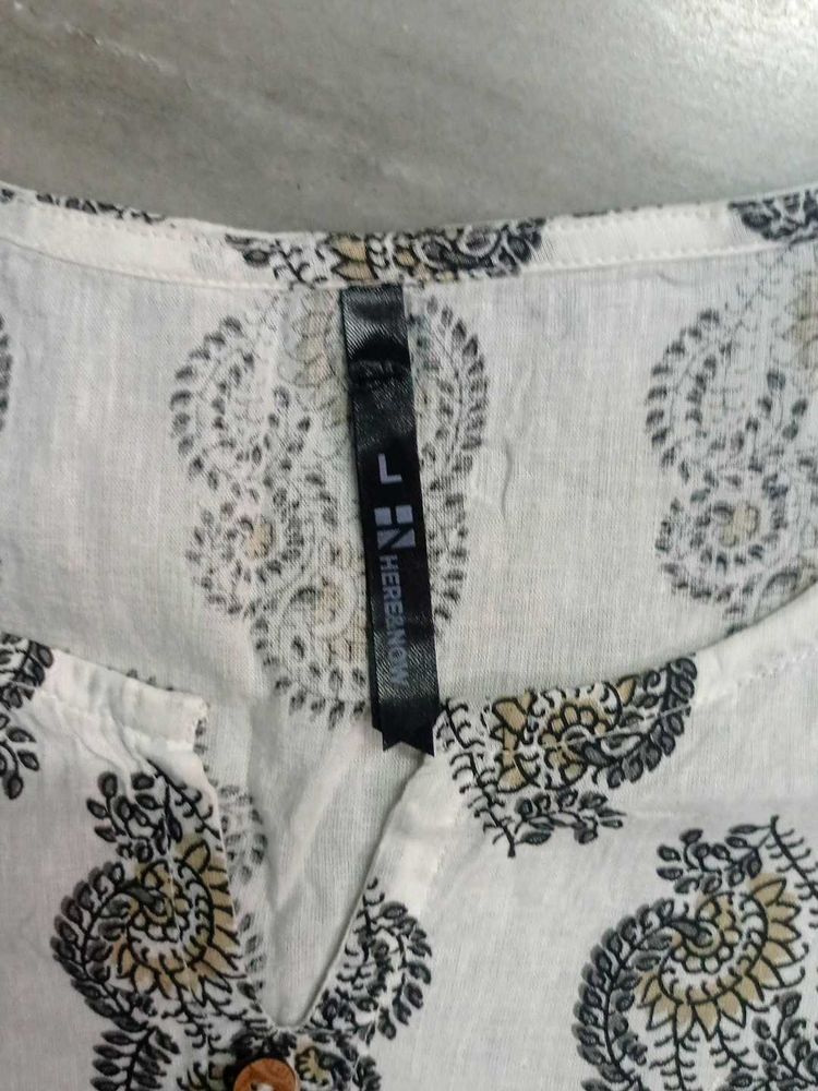 HERE&amp;NOW Printed Top