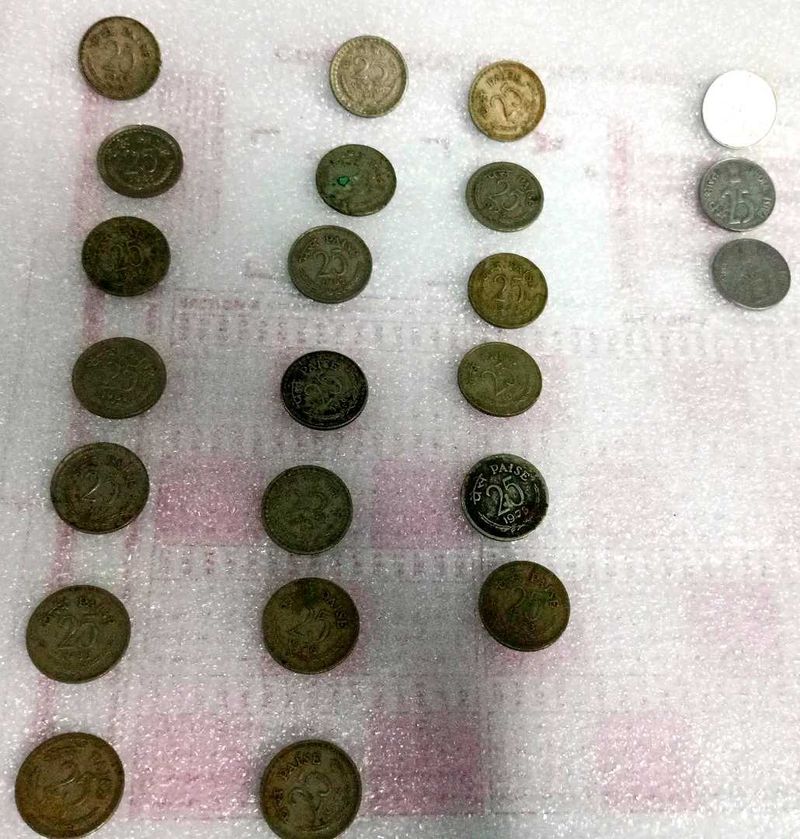 Vintage Coin Collection (25 Pieces)