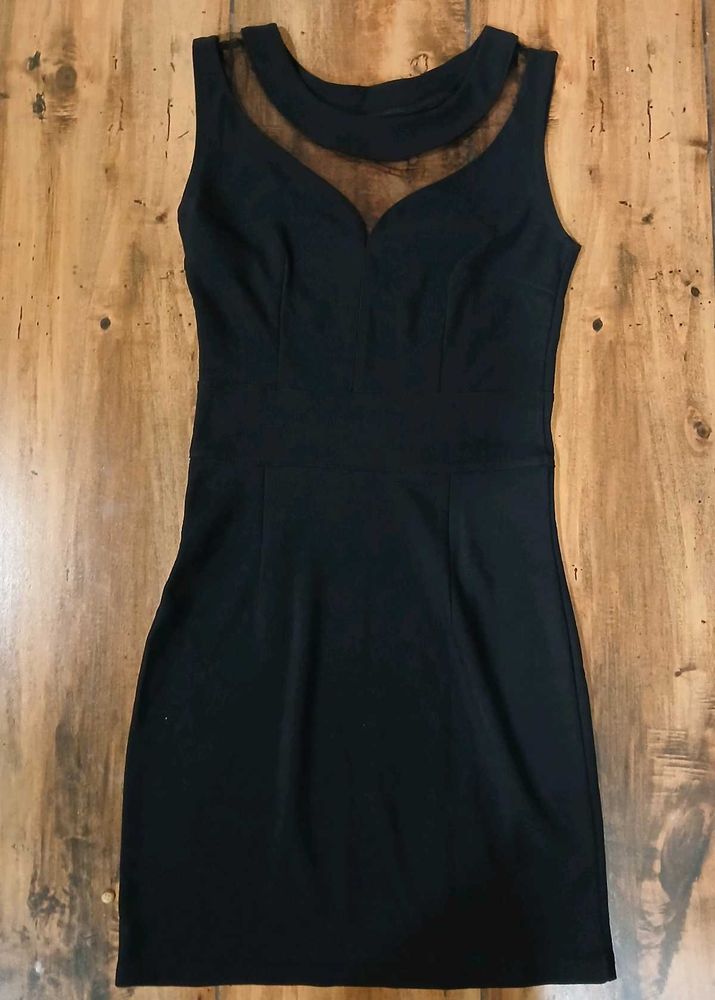 Chic Black Sheath Dress