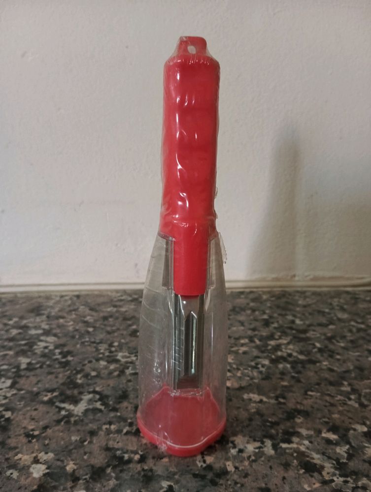 Vegetable Peeler