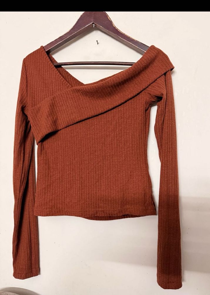 Stylish Brown Ribbed Top