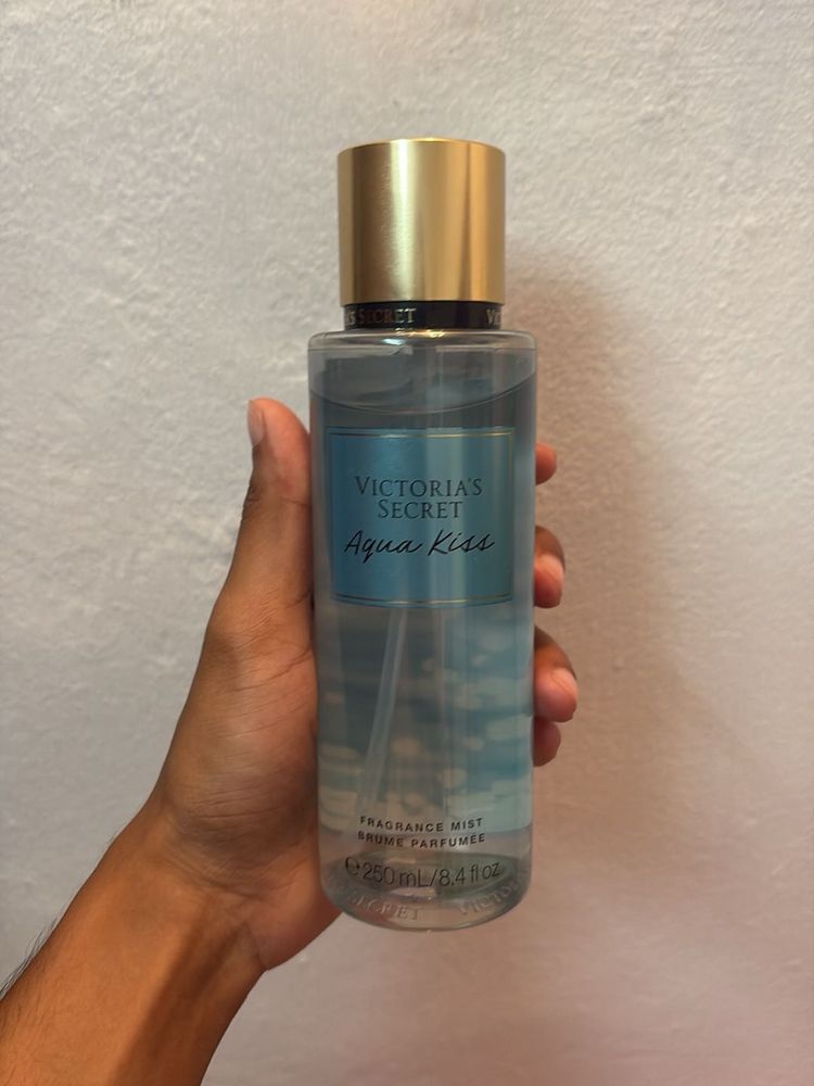 Victoria Secret Aqua kiss Perfume