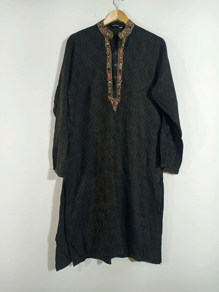 Black Embroidred kutha (Men&#39;s)