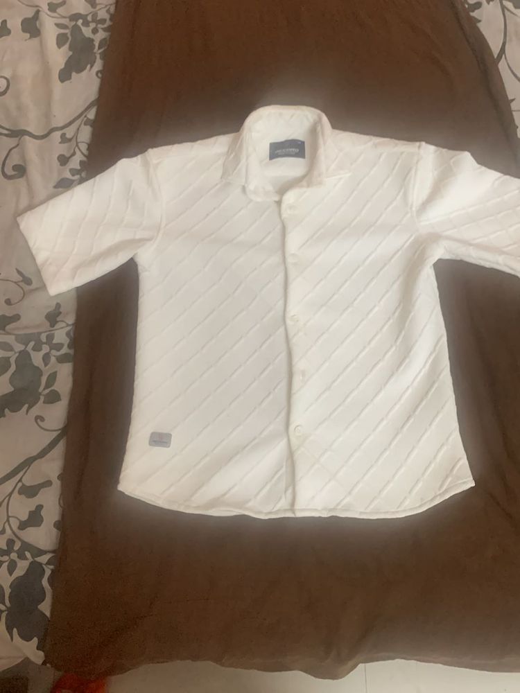 Model White Shirt