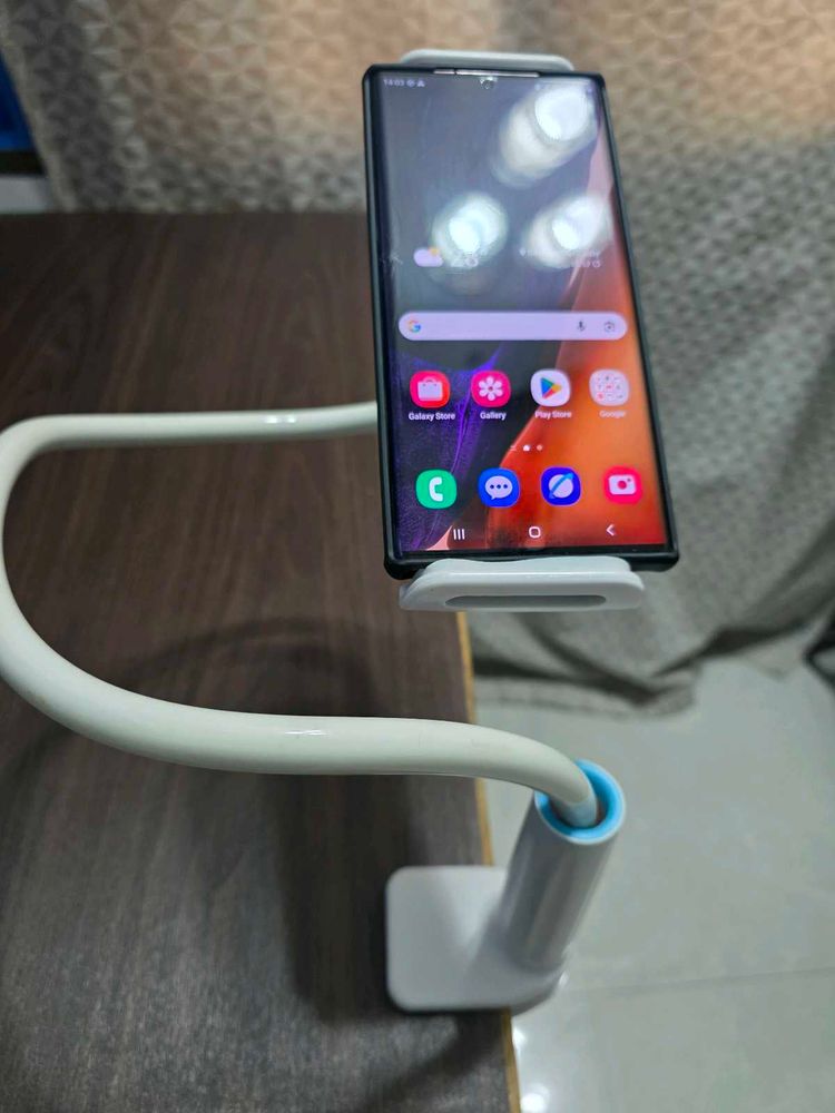 Universal Mobile Phone Holder &amp; Tablet Tabletop Ho