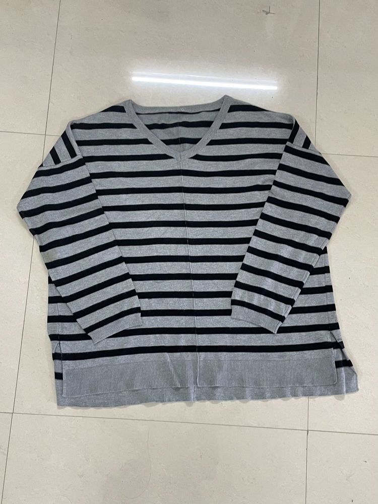 Striped V-Neck Pullover Drop-shoulder