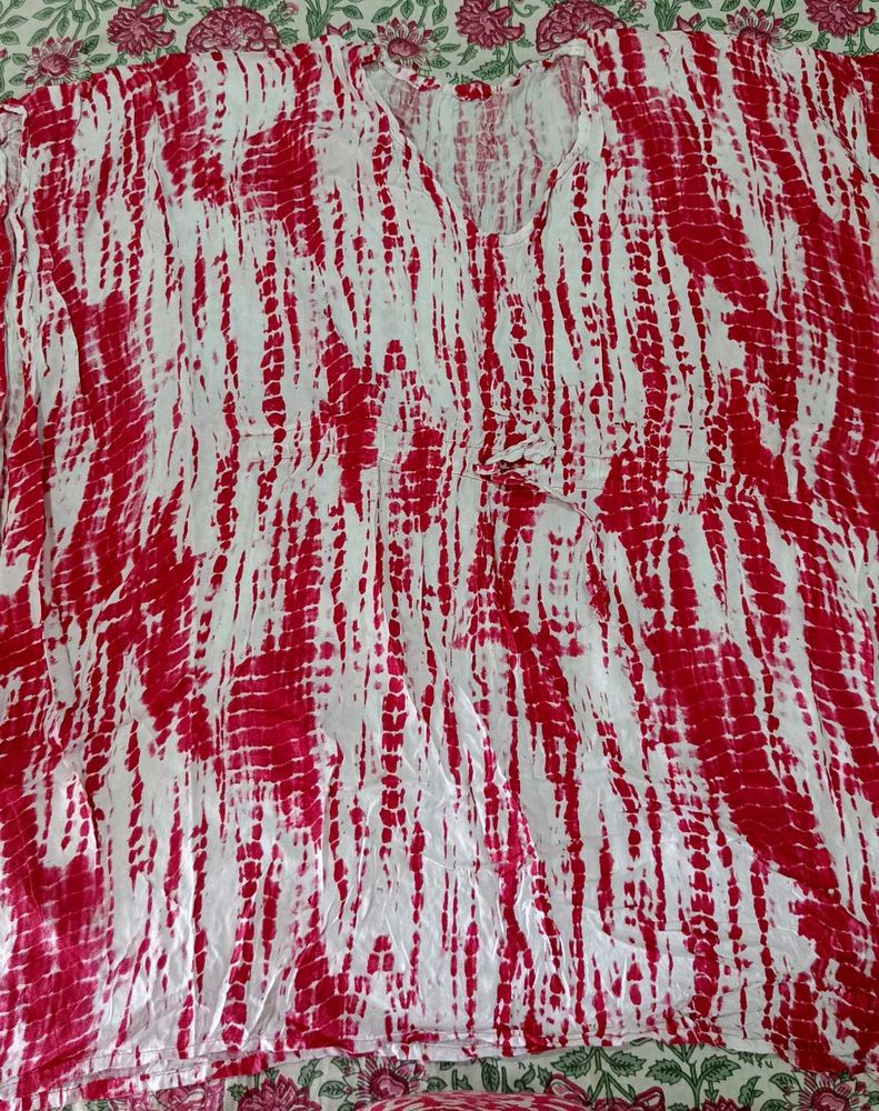 Red &amp; White Tie-Dye Kaftan