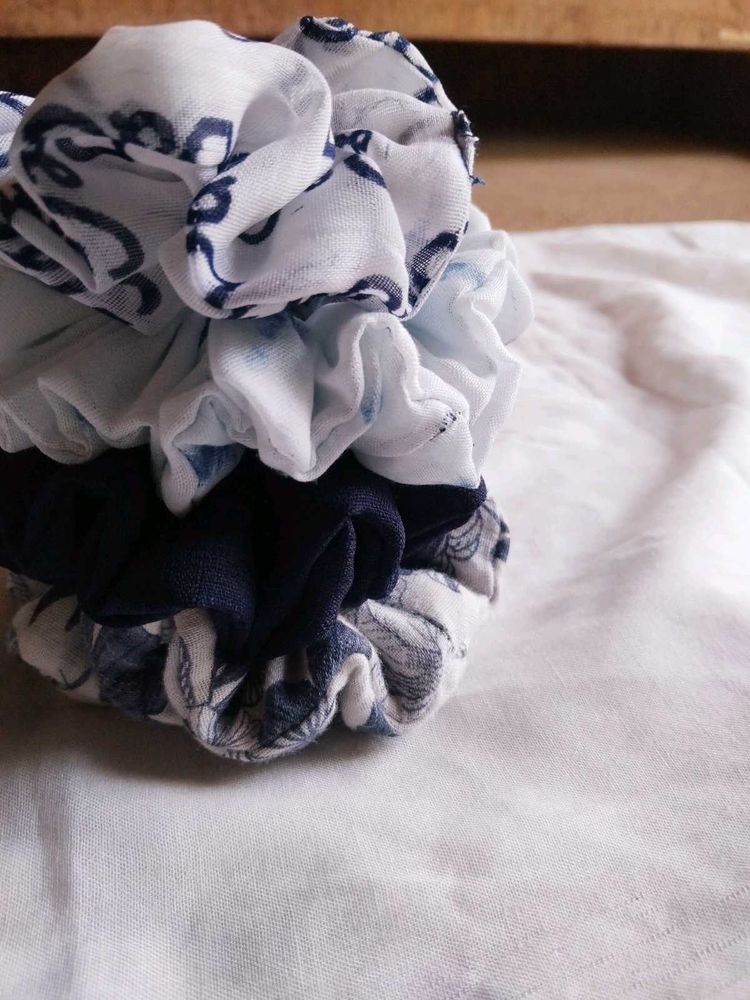 Set of 4 Blue and White Scrunchies