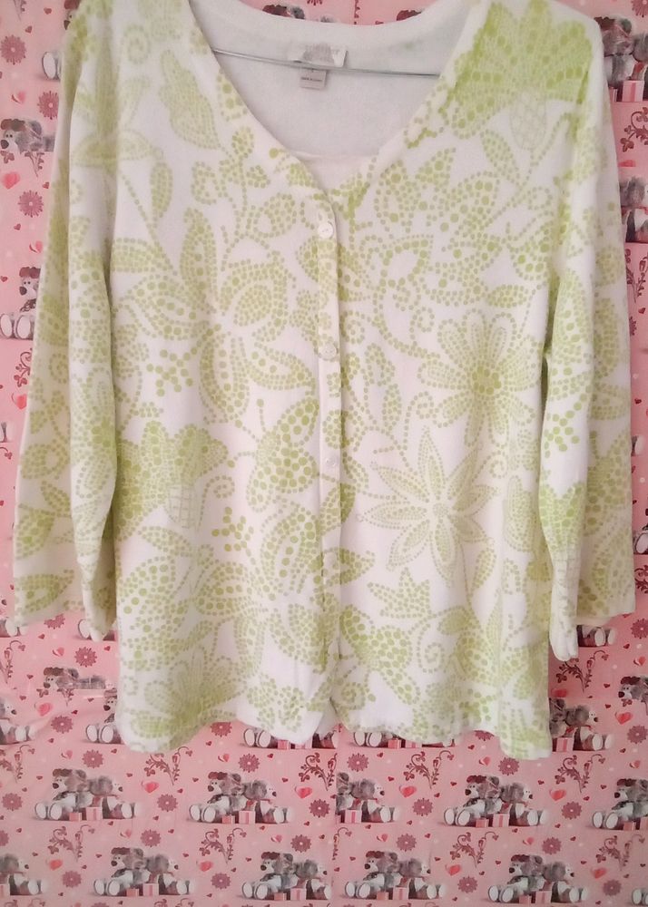 Offer offer offer  unlimited stock  White and green top