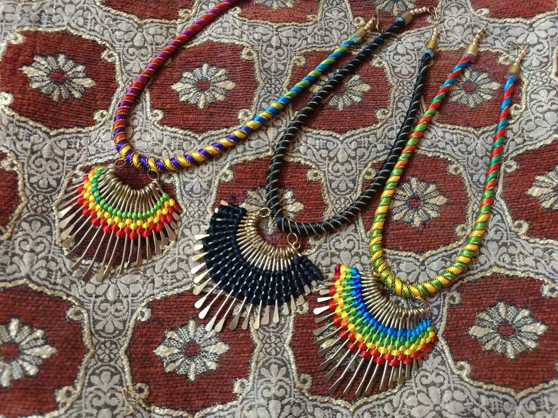 Western Neck Piece