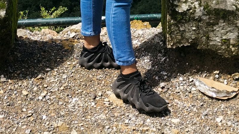 Black Shoes