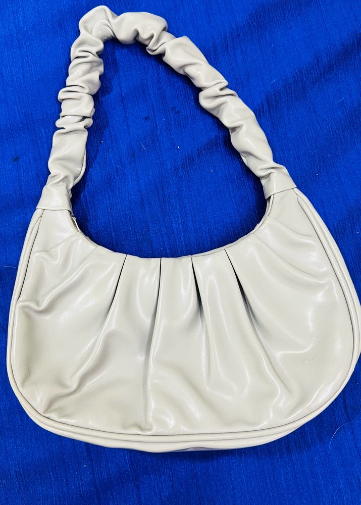 Grey Trending Bag