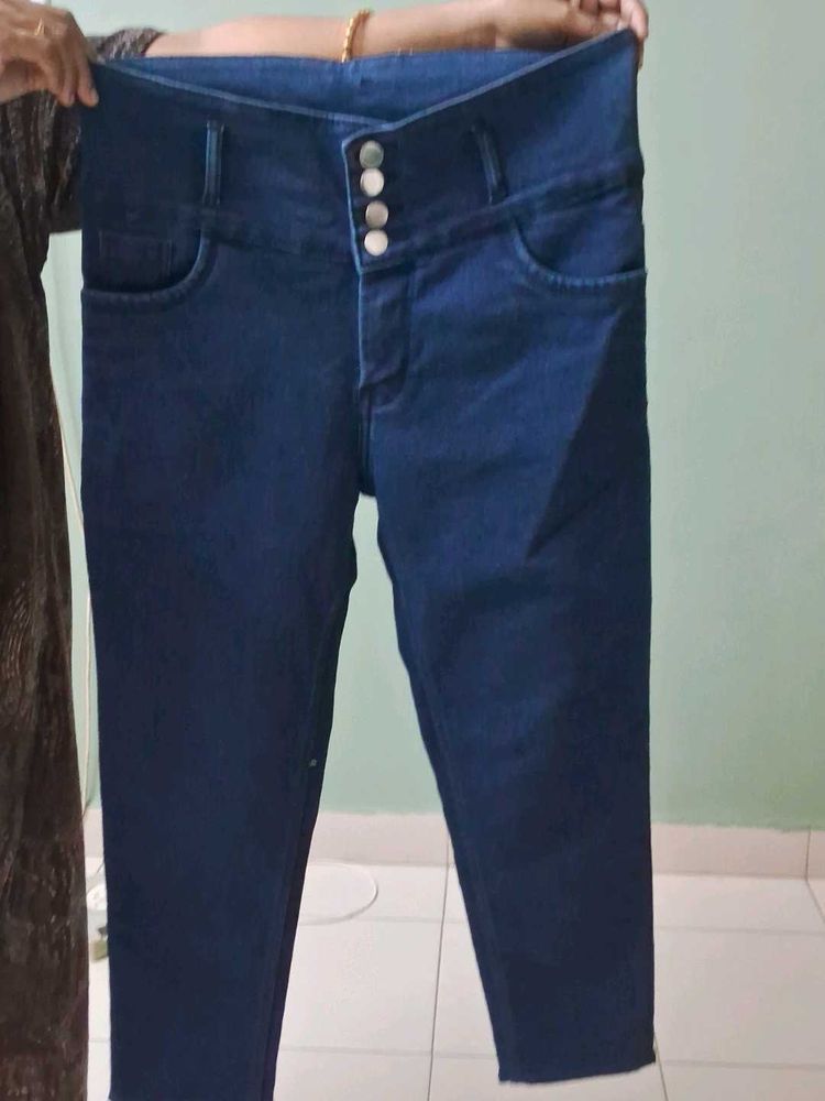 Skin Fit Jeans for Women