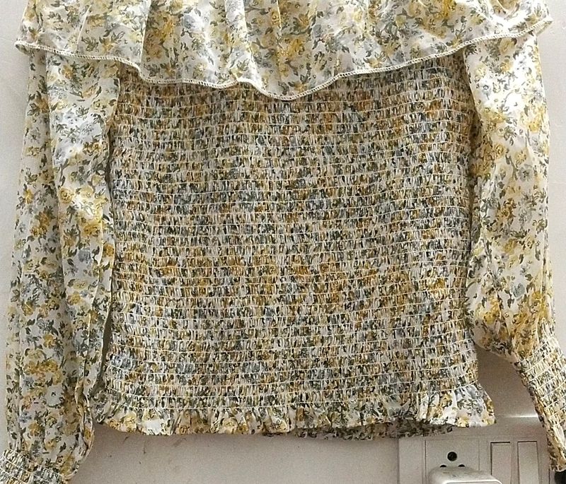 Off Shoulder Crop Leaves Top