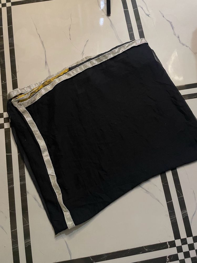 Black Saree With Simmered Border