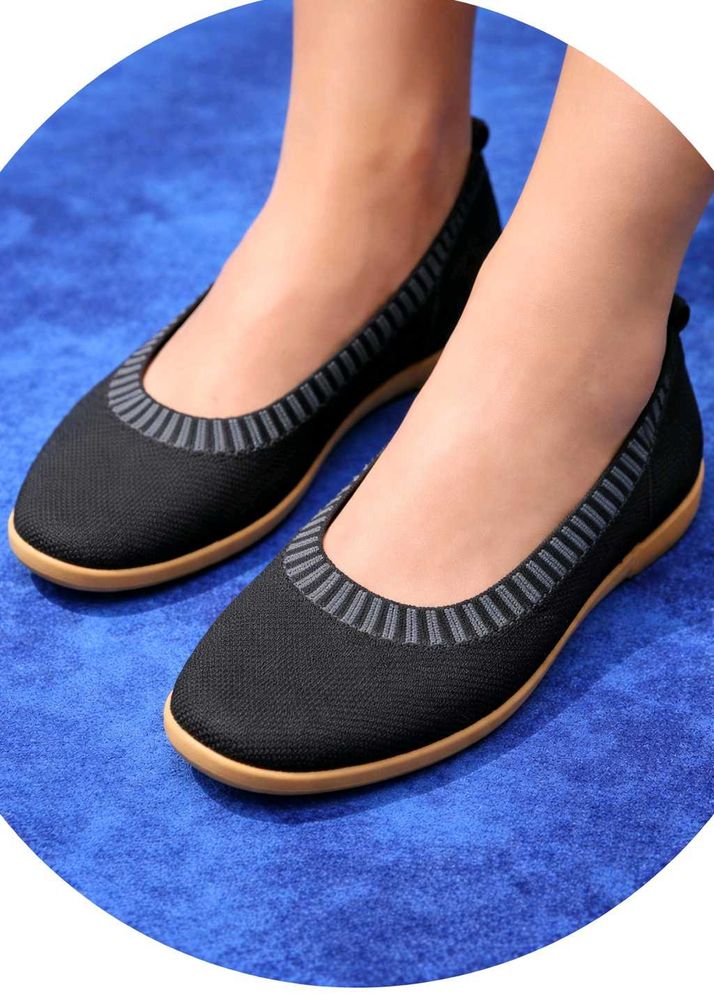 Comfortable Black Ballet Flats