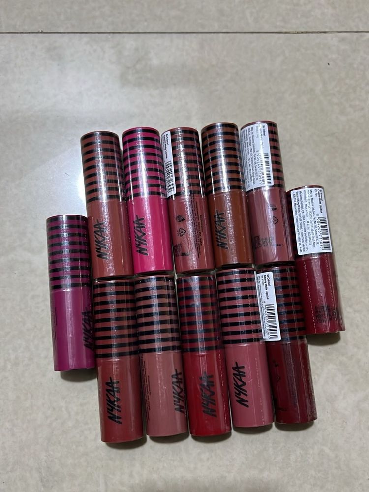 Nykaa Lipsticks ₹200 each