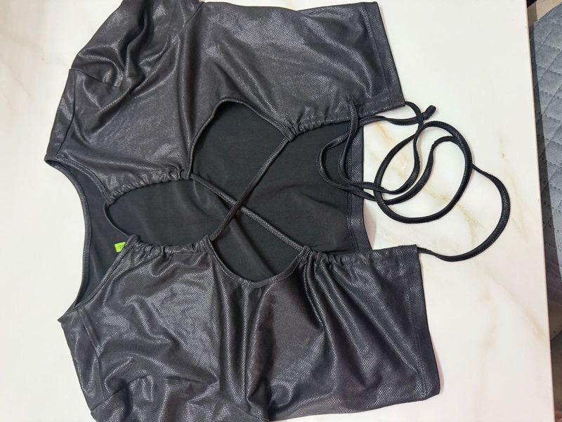 Backless Black Top