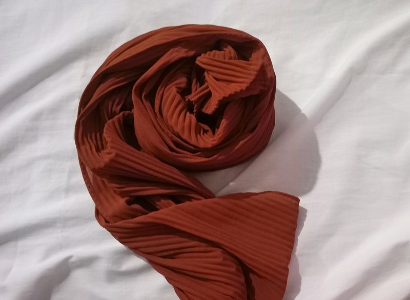 PLEATED CHIFFON HIJAB 152×50 cm