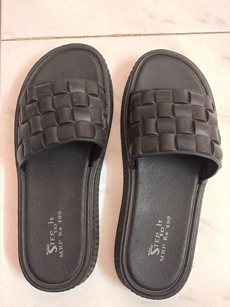 Black Flipflops