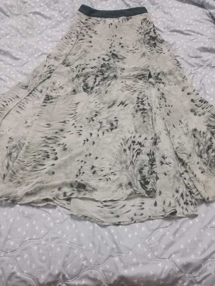 Flowy Skirt