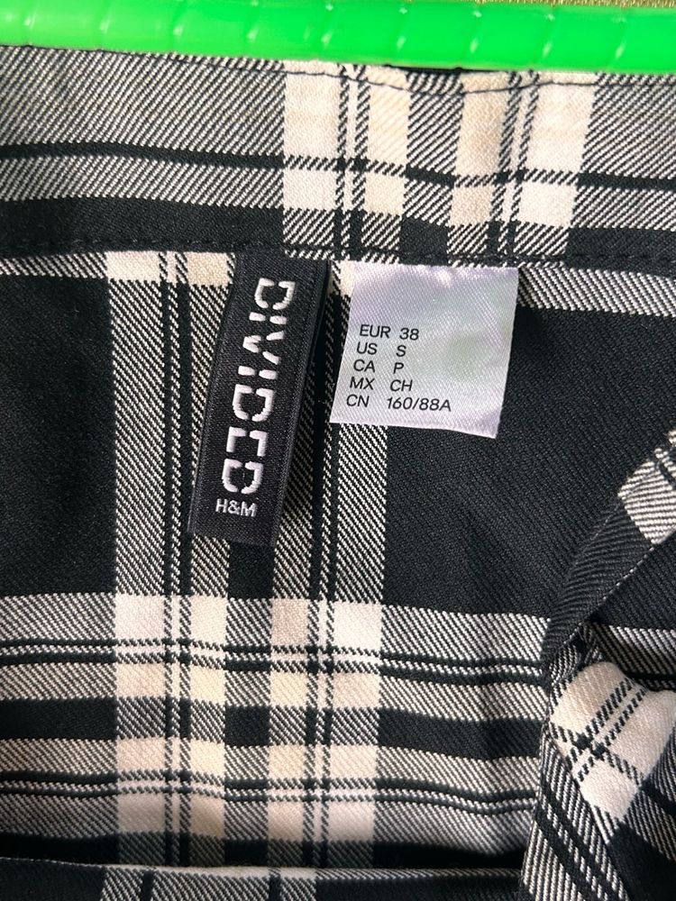 H&amp;M Divided Plaid Top