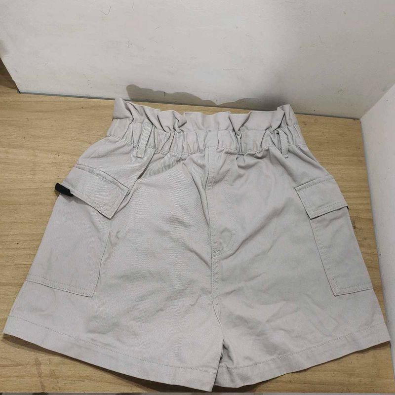 H&amp;M Khaki Paper Bag Waist Cargo Shorts