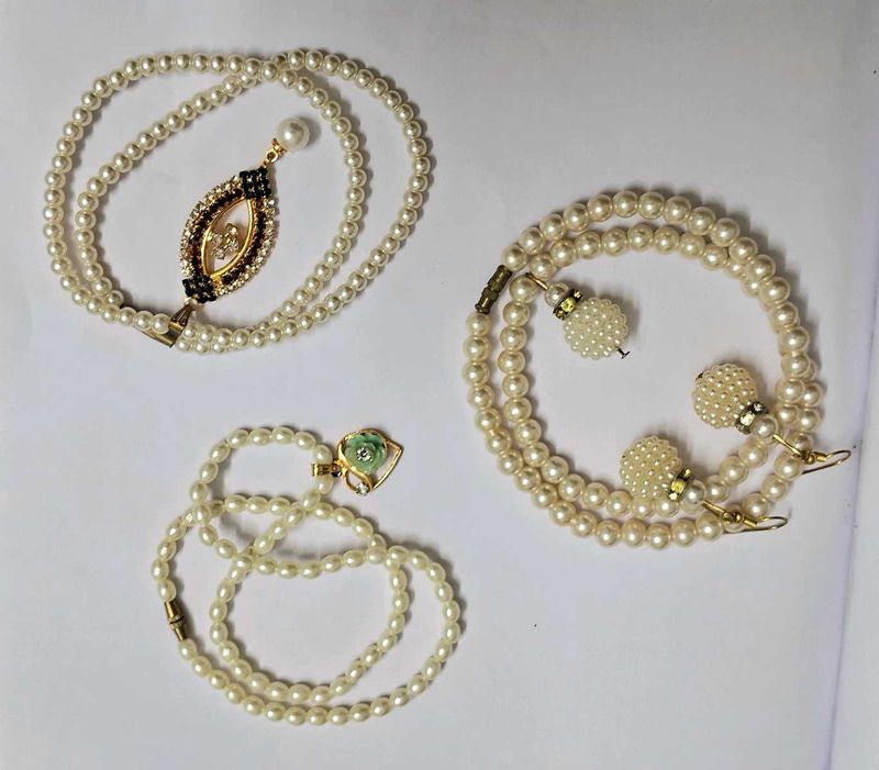 Combo Of Pearl Necklaces