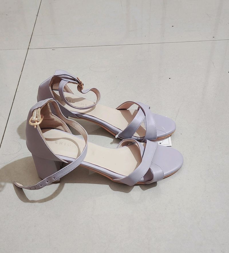Eridani Lavender Block Sandals