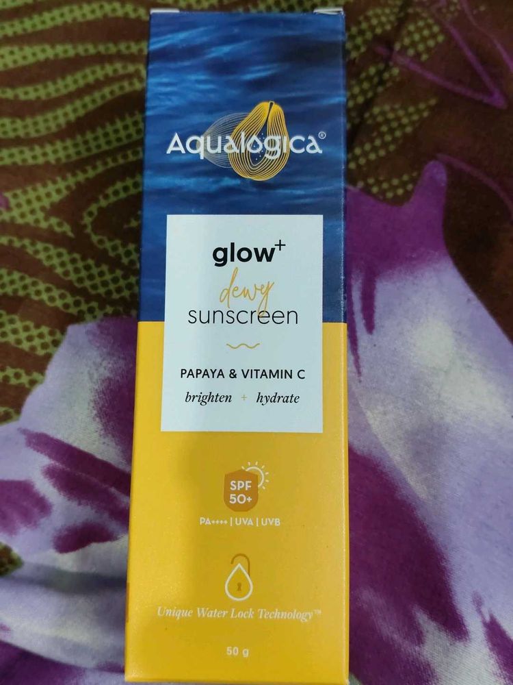 Aqualogica Glow+ Dewy Sunscreen