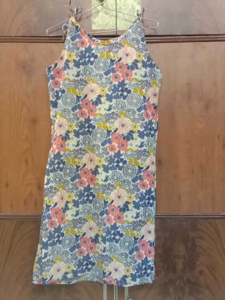 Women Kurtie