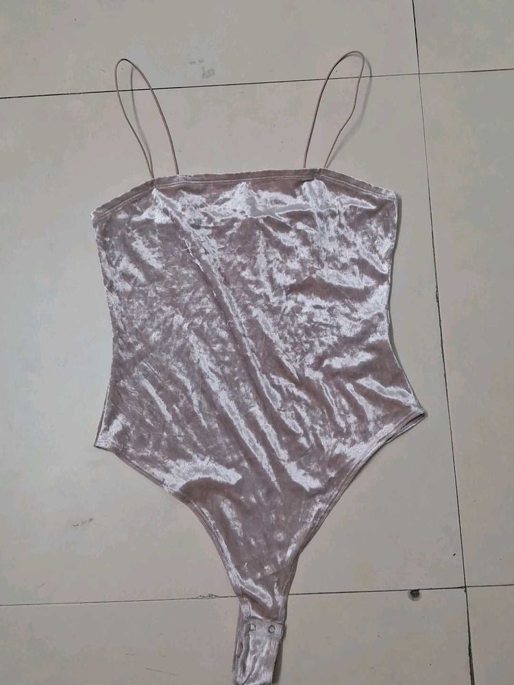 Velvet Bodysuit Pink
