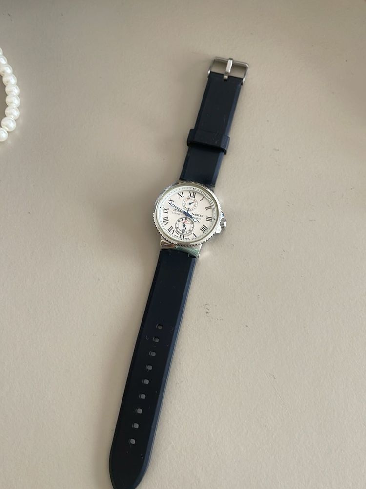 Classic Style Watch