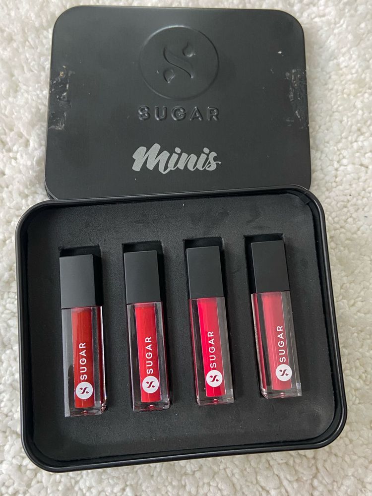 SUGAR Lipstick Set of 4