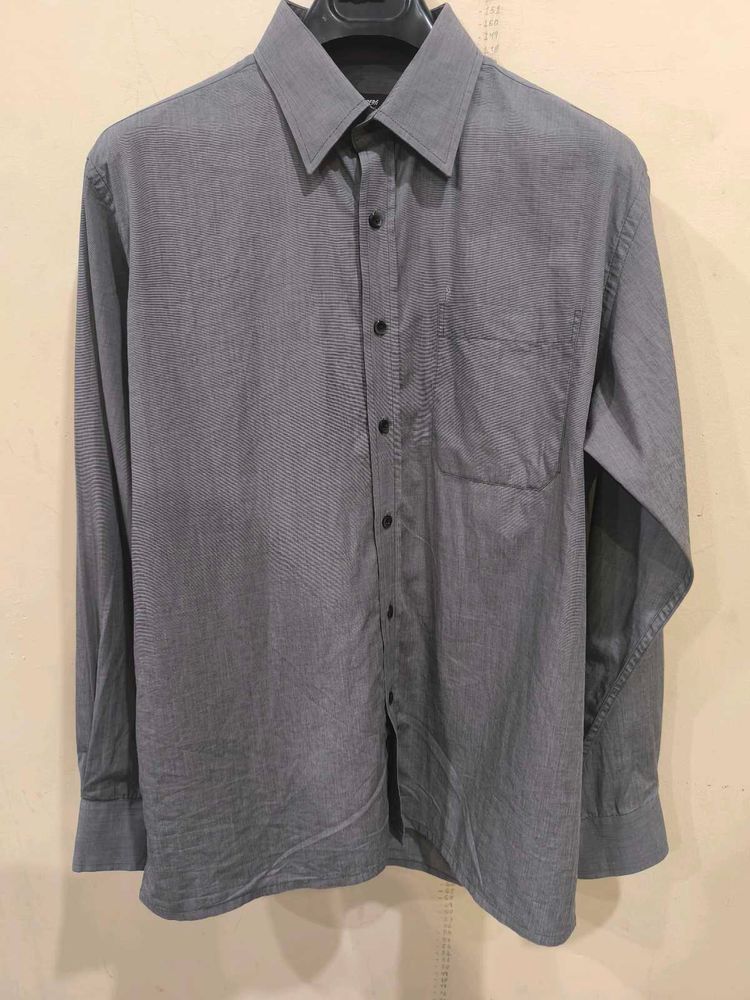 100% Cotton Grey Shirt Of Ozemberg Brand.