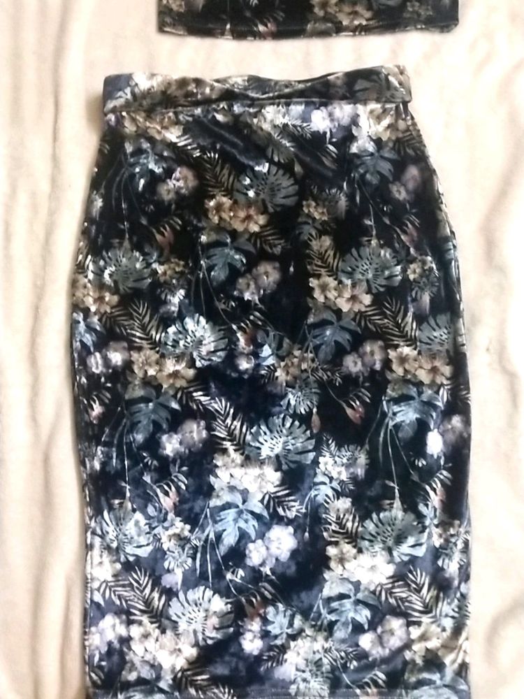 Co Ord Skirt And Top - Velvet