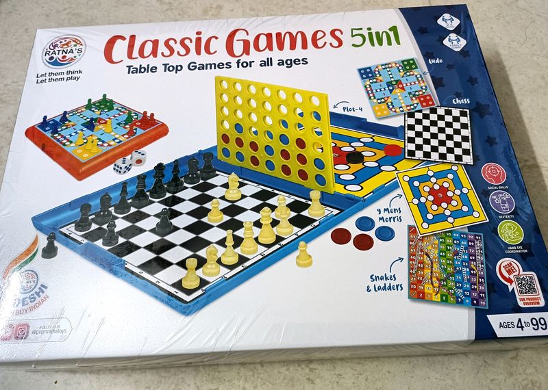 Classic Games 5 In 1 Chess,Ludo, Snake And Ladder
