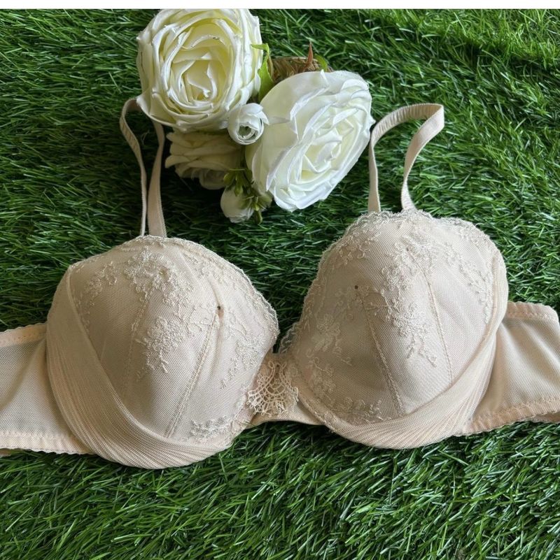 Thrift Bra