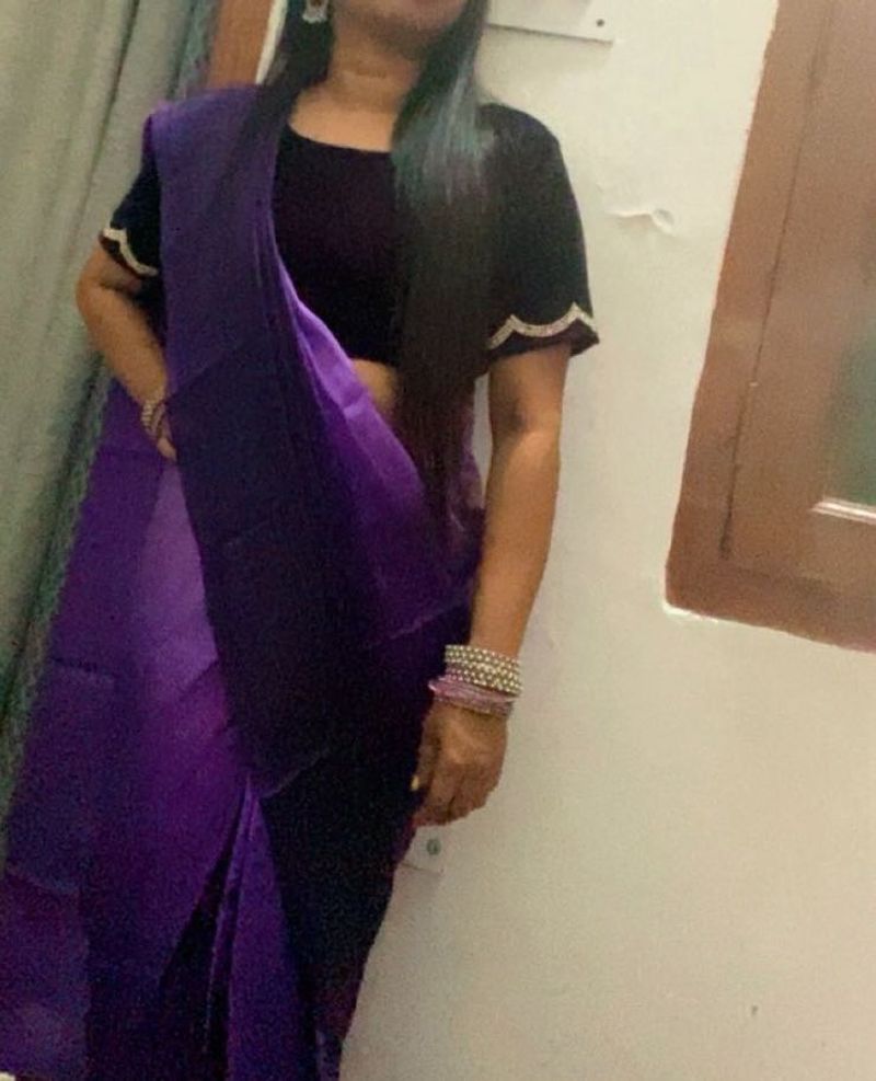 Elegant Purple Saree (READY TO WEAR)