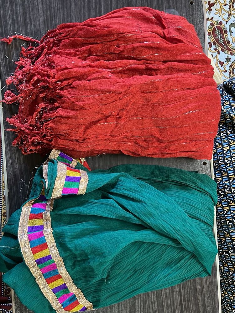 Red &amp; Green Dupattas