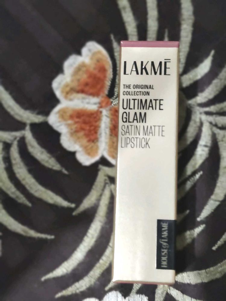 Lakme Ultimate Glam Lipstick