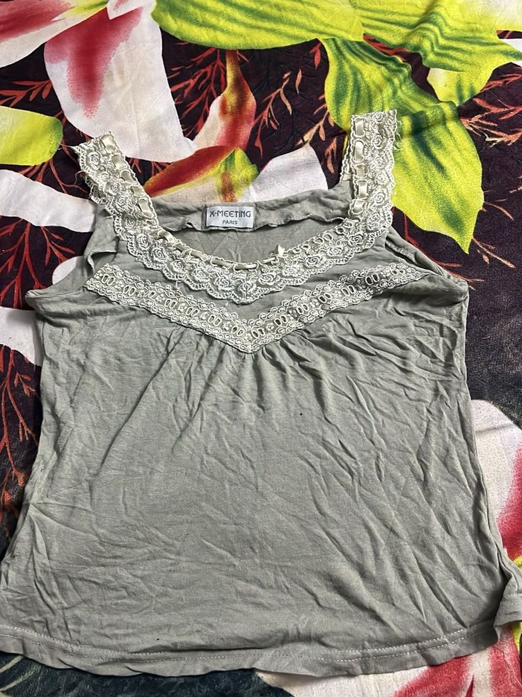 X-Meeting Paris Lace Trim Tank