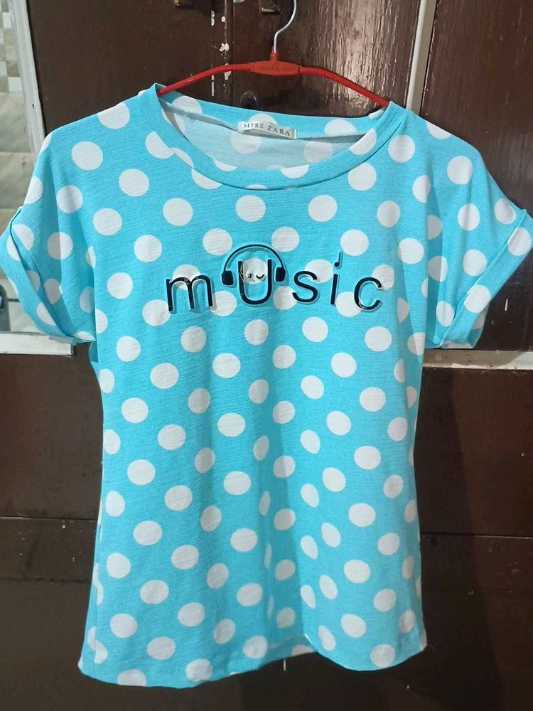 Sky Blue Colour Top..