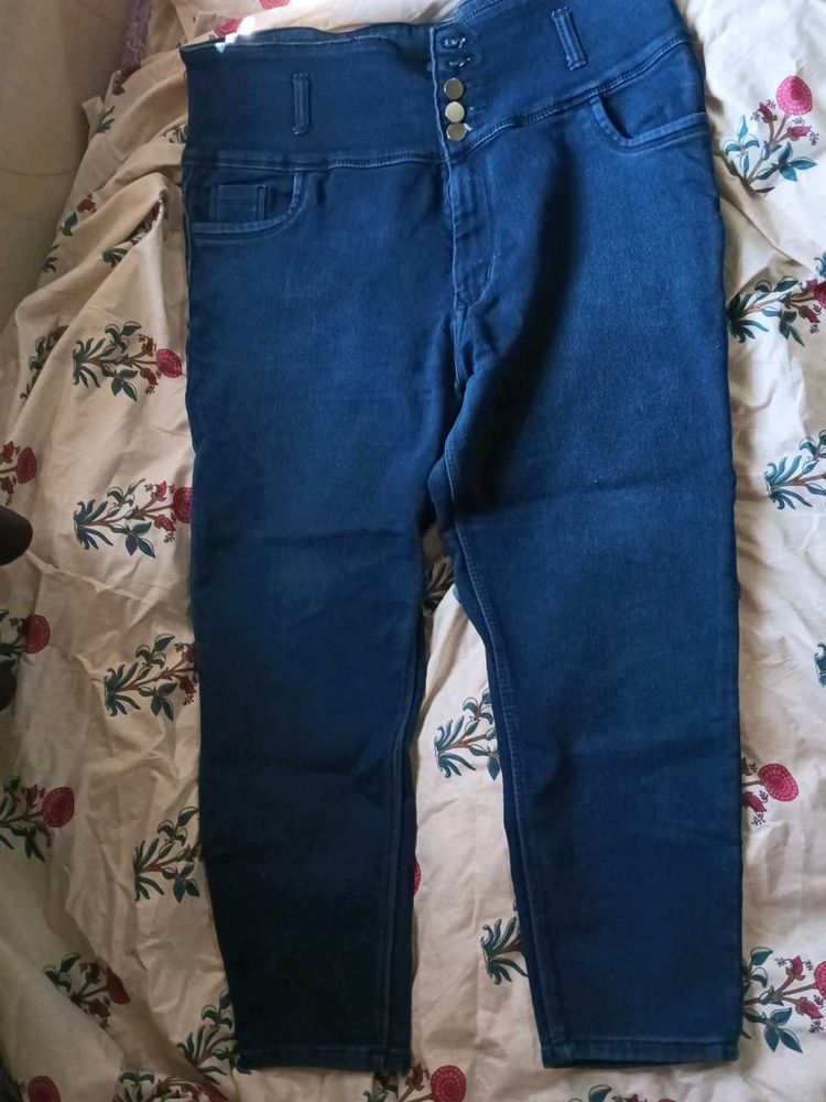 Dark Blue High-Waisted Jeans