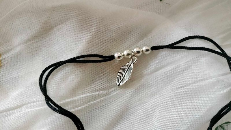 Black Anklets For Single Leg