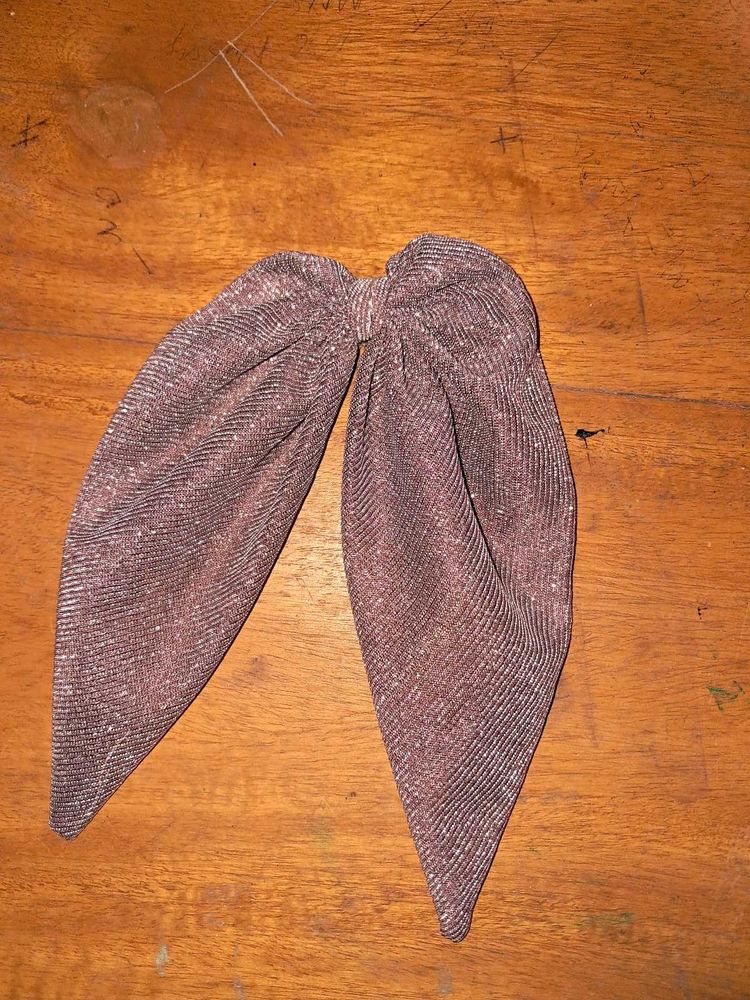 Cute Bow For Party Wear