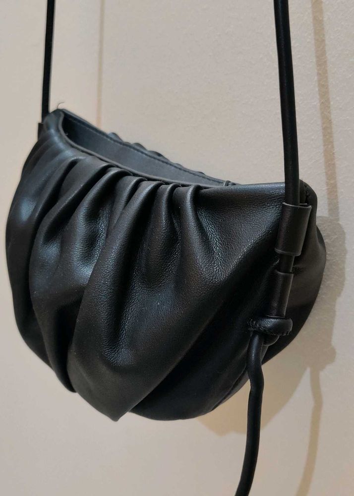 Black Gathered Crossbody Bag